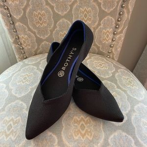 Black Rothy’s, The Point